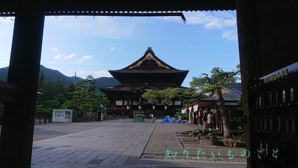 信州長野善光寺の本堂