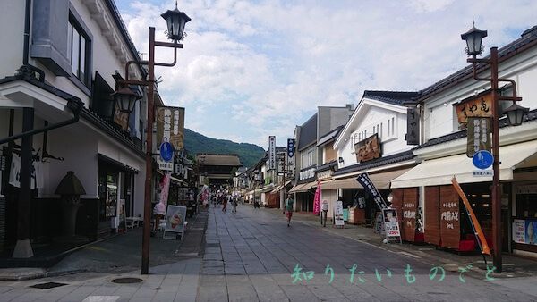 昼間の善光寺 仲見世通り