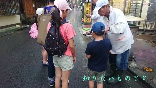 草津温泉まんじゅう長寿店の蒸したて饅頭